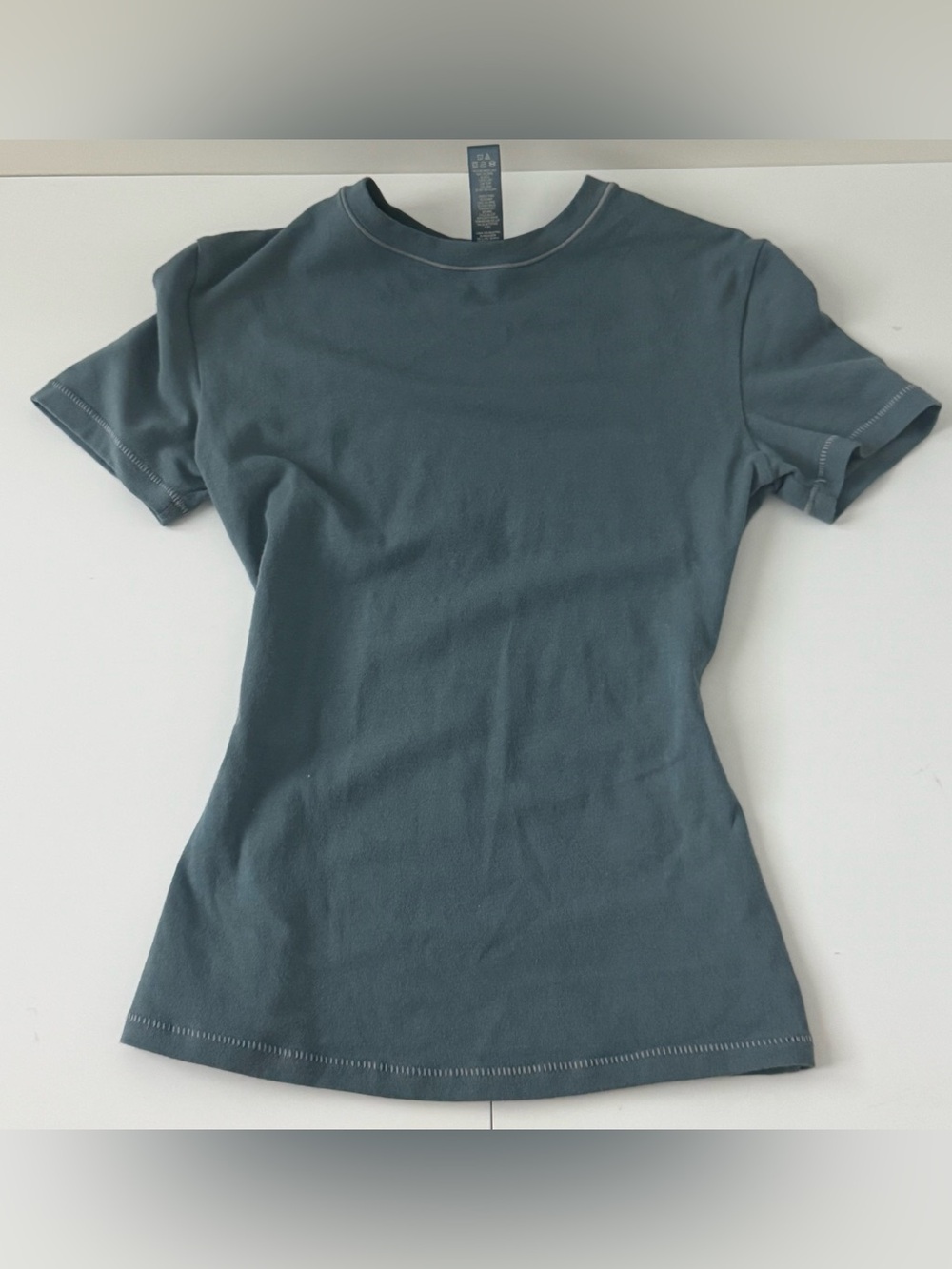 SKIMS Short-Sleeve Crewneck Tee in Slate Blue